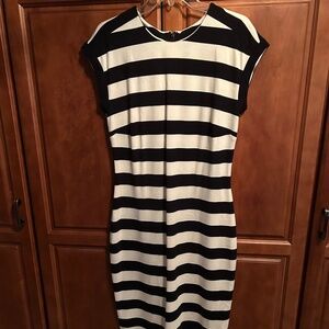 Banana Republic Black and Cream Striped Dress Size 10 Tall